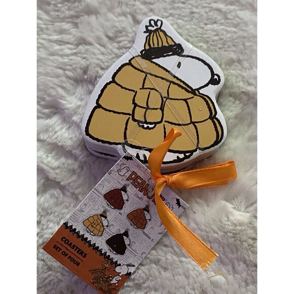 Set Of 4 Peanuts Snoopy Warm & Cozy Puffer Puffy Jacket FALL Ceramic Coaster NEW - Picture 1 of 8